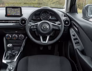 Panel frontal Mazda2 "Sport Black" [UK-spec] (DJ) '2018