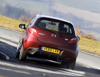 Mazda2 "Takuya" [UK-spec] (DE2) '02.2011