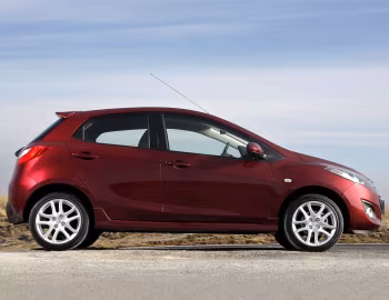 Mazda2 "Takuya" [UK-spec] (DE2) '02.2011