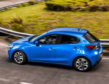 Mazda2 "Tech Edition" [UK-spec] (DJ) '2017