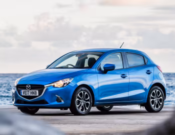 Mazda2 "Tech Edition" [UK-spec] (DJ) '2017
