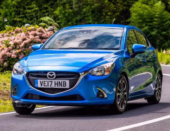 Mazda2 "Tech Edition" [UK-spec] (DJ) '2017