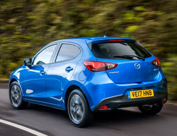 Mazda2 "Tech Edition" [UK-spec] (DJ) '2017