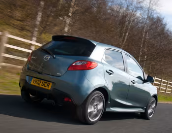 Mazda2 "Venture" [UK-spec] (DE2) '04.2012–12.2013