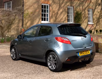 Mazda2 "Venture" [UK-spec] (DE2) '04.2012–12.2013