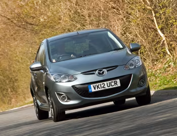 Mazda2 "Venture" [UK-spec] (DE2) '04.2012–12.2013