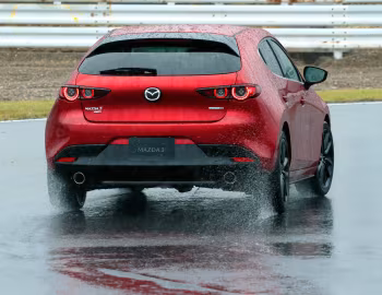 Mazda3 Skyactiv-X AWD Hatchback [Japan] (BP) '2019–pr.