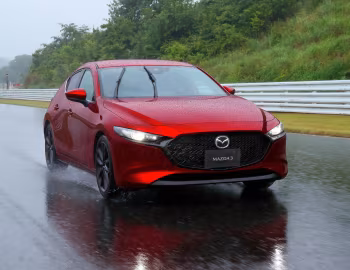 Mazda3 Skyactiv-X AWD Hatchback [Japan] (BP) '2019–pr.