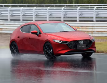Mazda3 Skyactiv-X AWD Hatchback [Japan] (BP) '2019–pr.
