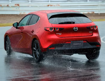 Mazda3 Skyactiv-X AWD Hatchback [Japan] (BP) '2019–pr.