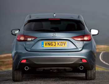 Mazda3 Hatchback [UK-spec] (BM) '2013–16