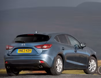 Mazda3 Hatchback [UK-spec] (BM) '2013–16