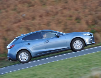 Mazda3 Hatchback [UK-spec] (BM) '2013–16