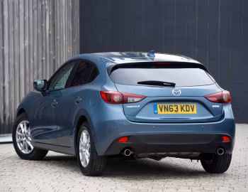 Mazda3 Hatchback [UK-spec] (BM) '2013–16