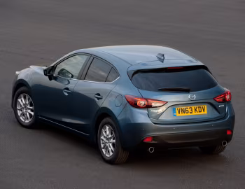 Mazda3 Hatchback [UK-spec] (BM) '2013–16