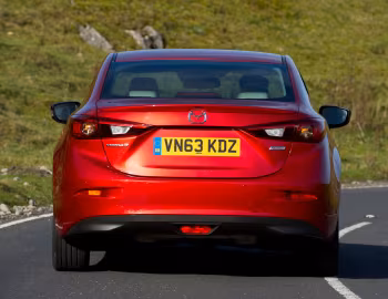 Mazda3 Saloon [UK-spec] (BM) '2013–16