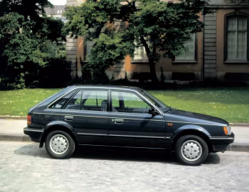 Mazda 323 5-door (BF) '1985–87
