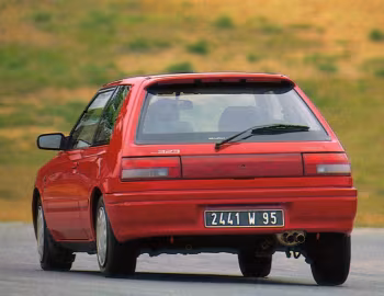 Mazda 323 GT (BG) '1990–93