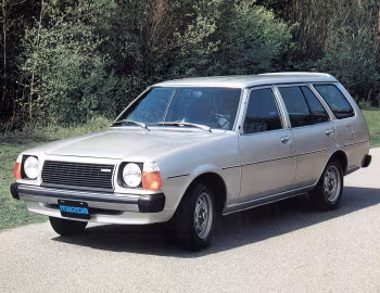 Mazda 323 Station Wagon (FA) '1978–86