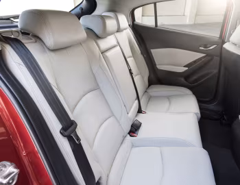 Interior 2017–19 Mazda3 Hatchback [North America] '2016–19