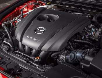Bajo el capó Mazda3 Skyactiv-G Hatchback [Australia] (BP) '2019–pr.