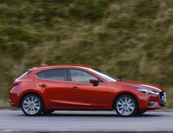 Mazda3 Hatchback [UK-spec] (BM) '2016–19