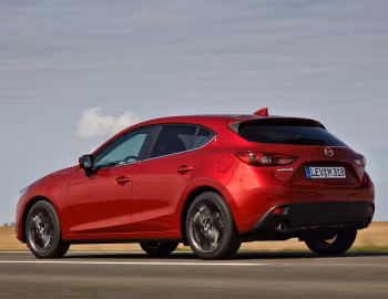 Mazda3 "Nakama" [Germany] (BM) '2016