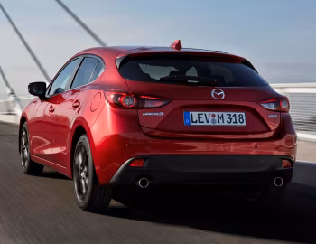 Mazda3 "Nakama" [Germany] (BM) '2016