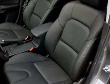 Інтэр'ер 2004–06 Mazda3 S Sedan [North America] (BK) '2003–06