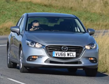 Mazda3 Saloon [UK-spec] (BM) '2016–19