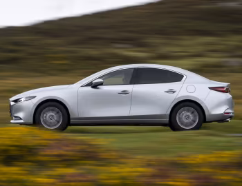 Mazda3 Skyactiv-X Sport Saloon [UK-spec] (BP) '2019–pr.