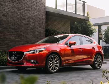 Mazda3 SP25 Astina Hatchback [Australia] (BM) '2016–19