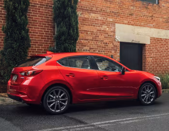 Mazda3 SP25 Astina Hatchback [Australia] (BM) '2016–19
