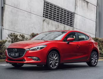 Mazda3 SP25 Astina Hatchback [Australia] (BM) '2016–19