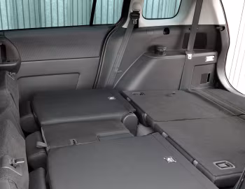 Interior Mazda5 [UK-spec] (CR) '2005–08