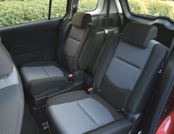 Интерьер 2006–07 Mazda5 [North America] (CR) '2005–10.2007