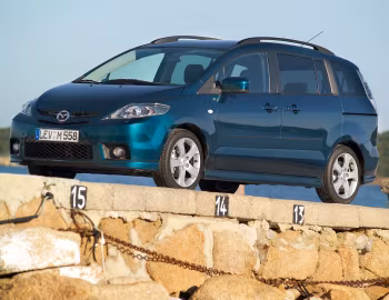 Mazda5 Sport (CR) '2005–08