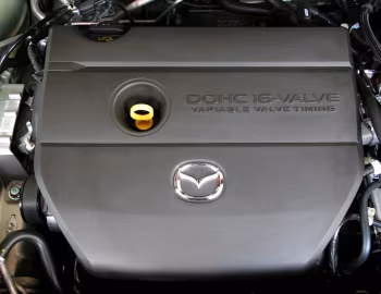 Bajo el capó Mazda5 Sport [South Africa] (CR) '2008–10