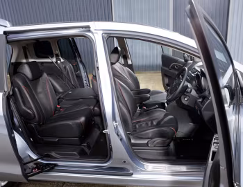 Interior Mazda5 Sport (SAP) [UK-spec] (CW) '2010–13