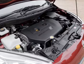 Bajo el capó Mazda5 Sport (SAP) [UK-spec] (CW) '2010–13