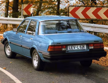 Mazda 626 Sedan (CB) '1980–82