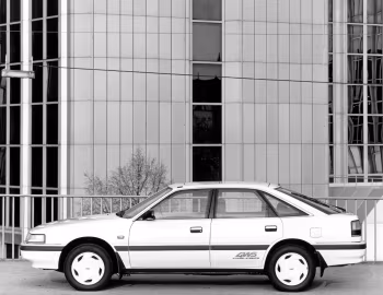 Mazda 626 4WS (GD) '1988–92