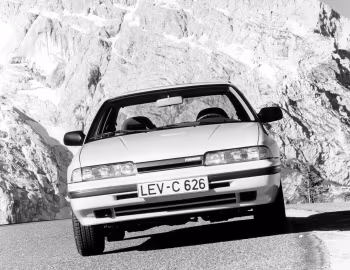 Mazda 626 Coupe (GD) '06.1987–05.1992