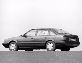 Mazda 626 Hatchback [Worldwide] (GC) '1983–87