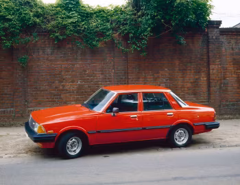 Mazda 626 Sedan (CB) '1980–82
