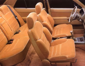 Interior Mazda 626 Sedan (GC) '1982–87