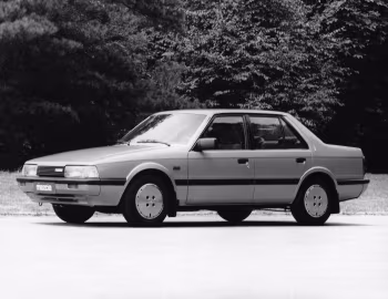 Mazda 626 Sedan (GC) '1982–87