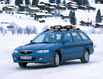 Mazda 626 Wagon (GW) '1999–2002