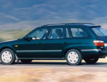 Mazda 626 Wagon (GW) '1998–2000