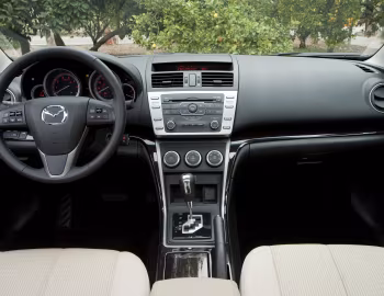Інтэр'ер 2009–12 Mazda6 i SV [North America] (GH) '2008–12